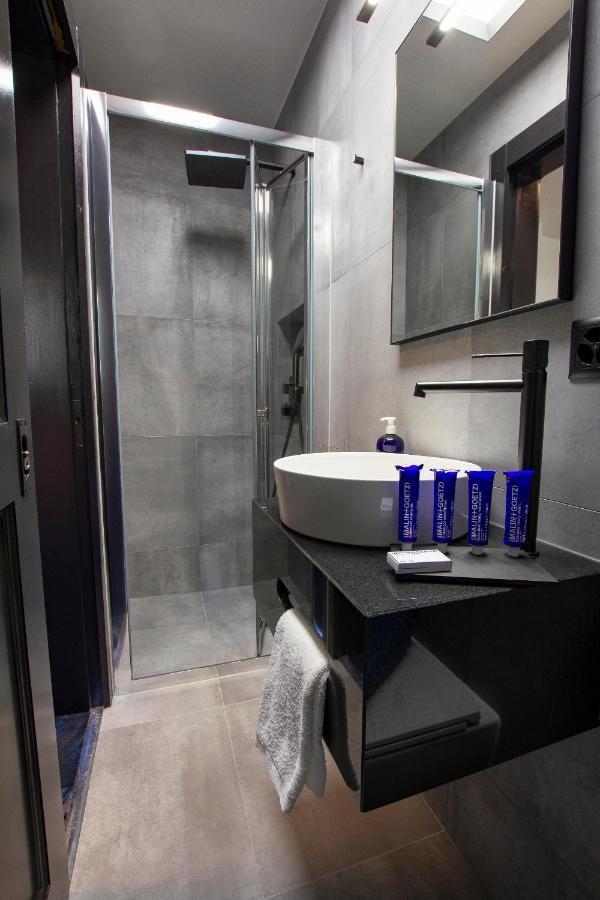 Shed Hotel Вербиер Екстериор снимка